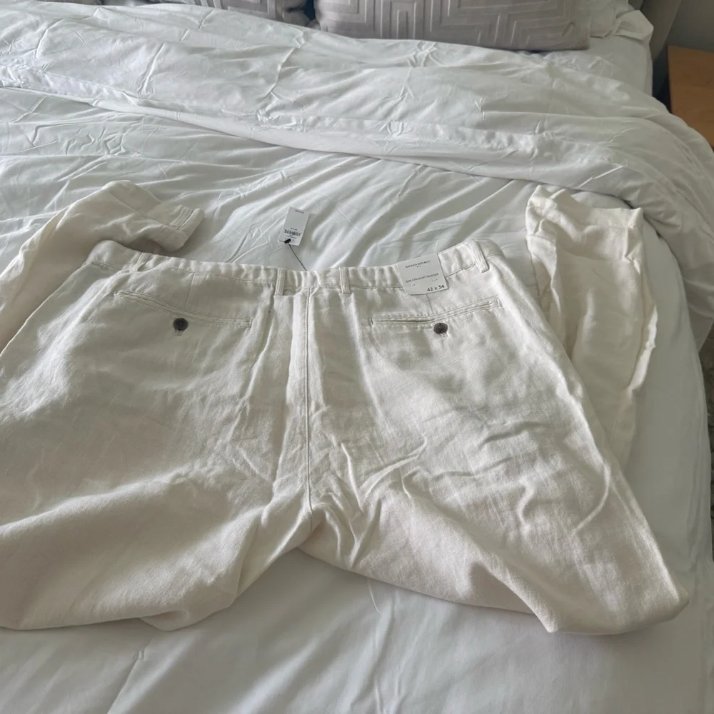 Banana Republic Factory Slim-Straight Linen Blend Pants – Size 42x34 – NWT